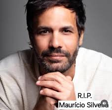 Muito triste com a partida desse amigo e ator @mauriciosilveiraoficial  fizemos bons trabalhos juntos Meus sentimentos a família que Deus o tenha  em bom lugar.🥲🥲