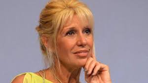 Proprio questa seconda è la serata di cui ha parlato maria teresa ruta in diretta al gf vip. Roberto Zappulla Chi E Il Marito Di Maria Teresa Ruta