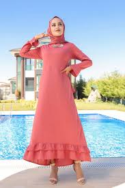 Robe maxi (très longue), neuve avec son étiquette. Robe Tres Longue A Volants Abayas Et Vetements Pour Femmes Voilees Couleur Rose Pret A Porter Et Accessoires
