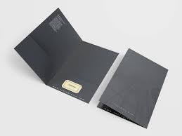 Presentation Folder Mockups Free To Download On Vectogravic Design Presentation Folder Mockup Folder Mockup Presentation Folder
