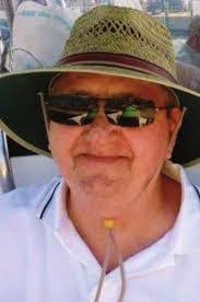 Robert Kehl's Instagram, Twitter & Facebook