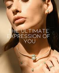 Peruse a curated selection of fine Jewellery creations from esteemed  international houses at Asia Jewellers pavilion (Hall 5)