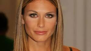 Tv, Arianna David "Ho tentato il suicidio, mi ha salvata mio marito"