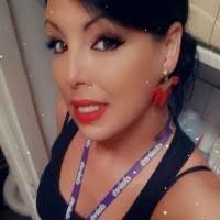 30+ "Caroline Ros" profiles