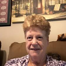 Who is a good seamstress in West Point area?