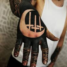 From small, simple ideas to colorful lions, skulls, warriors, eyes, and 3d ink, we've put together the best tattoos for the back of your hand. 125 Best Hand Tattoos For Men Cool Design Ideas 2021