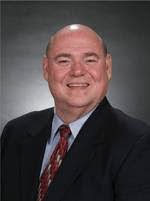 Jensen Eggleston's Instagram, Twitter & Facebook