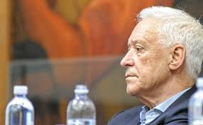 Decisión sorpresiva con el manager de Racing