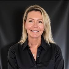 Carolyn Ward Saunders