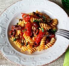 Check spelling or type a new query. Cuoche Clandestine Fusilli Alla Puttanesca