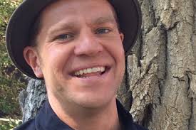 Dale Fredrickson's Instagram, Twitter & Facebook