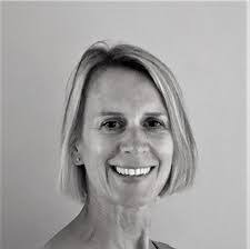 Juliet Cooper's Instagram, Twitter & Facebook