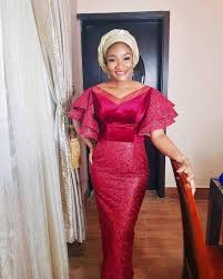 A traditional wedding in nigeria is also one that is known to explore this type of fashion wear fully. Pin On African Fashion