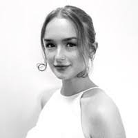 Phoebe Horner's Instagram, Twitter & Facebook