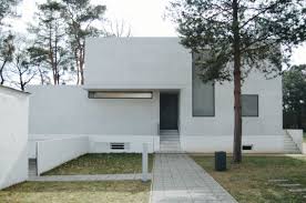 Walter Gropius House In Dessau Reconstructed By Bruno Fioretti Marquez Architecture Bauhaus Architecture Walter Gropius