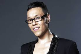 grough — Rescuers shed their Gore-tex for Gok's naked mountain view