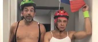Dérapage en direct d'emmanuel lechypre éditorialiste bfm et rmc qui tremble tellement de peur qu'il veut aller chercher. Jeanfi Janssens En Couple Avec Stephane Plaza Aerotropic