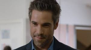 Amar es para siempre': Unax Ugalde será un moderno cura en la novena  temporada