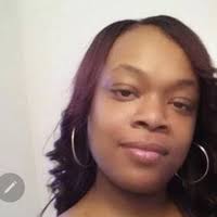 Angela Boyd, Notary Public in Chicago, IL 60653