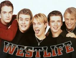 Teks tersebut banyak membicarakan tentang perampokan berlian (diamond). 5 Lirik Lagu Westlife Paling Dikenang Sepanjang Masa Beserta Artinya Dalam Bahasa Indonesia