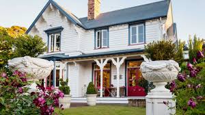 Beaufort House Akaroa Christchurch New Zealand Rental Homes Near Me Beaufort House Townhouse For Rent