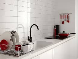 Pin By Rebecca G On Kitchen White Gloss Kitchen White Kitchen White Gloss