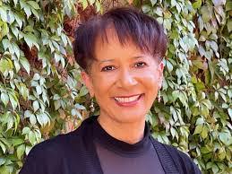 Amelia Miramon's Instagram, Twitter & Facebook