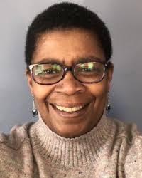 Gina Cummings's Instagram, Twitter & Facebook