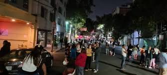 1,293 likes · 13 talking about this. Se Registra Sismo De Magnitud 5 9 Con Epicentro En Guerrero Suena Alerta Sismica En Cdmx