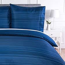Amazonbasics Bettwasche Set Mikrofaser 140 X 200 Cm Konigsblau Gestreift Amazon De Kuche Haushalt Bettwasche Set Bettwasche Stilvolle Betten