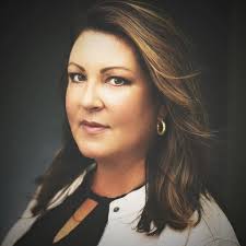 Profile for Kelly Thompson Sirois