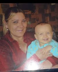 hi can someone sharpen this up and remove the flash please x