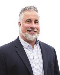 Scott Wakeman's Instagram, Twitter & Facebook