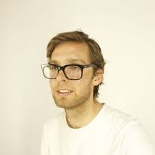 Devin Mackenzie's Instagram, Twitter & Facebook