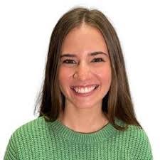 Beth Benefield's Instagram, Twitter & Facebook