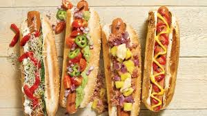 Hot Dogs Classiques Et Reinventes Recipe Recipes Food Hot Dogs