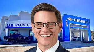 Lean and clean' used car supply, Infiniti VP Tiago Castro