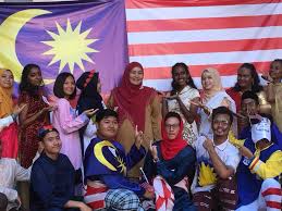 Jom baca dan hayati liriknya. We Are The Legacy Universiti Putra Malaysia