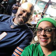 What kind of transportation is available from the Orlando Airport to  Legoland?