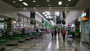A través de twitter, transporteinforma región metropolitana detalló que «debido al asalto en local comercial de mall alto las condes, hay un amplio despliegue policial en el lugar, lo que genera. Ø­Ø²Ù† Ø£ÙƒØ«Ø± ØªØ³Ø·Ø­Ø§ Ø³ÙŠØ¬Ø§Ø± Nike Mall Alto Las Condes Dsvdedommel Com