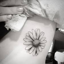 Black And White Daisy Flower Amazing Black And White Daisy Flower Tattoo Design Daisy Tattoo Designs White Daisy Tattoo Daisy Tattoo