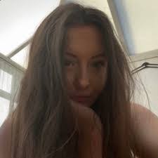 Maddy Laster's Instagram, Twitter & Facebook