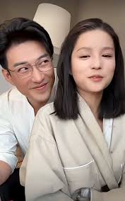 Yum cha ... ☕ are nice, 🍰 oso good, sweetness juz rite 👍🏽. Met leng lui  from China 🤩 celebrating her birthday there. Took her pics 🤳🏽 after  wishing her 🤝🏽 "shēnɡrì kuàilè" 😍 !