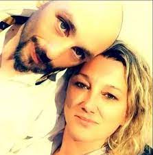 Cédric jubillar, compagnon de delphine jubillar, disparue depuis six mois de manière mystérieuse. Disparition De Delphine Jubillar Qui Est Severine La Jeune Femme Tres Proche De Cedric Jubillar Sur Facebook Midilibre Fr