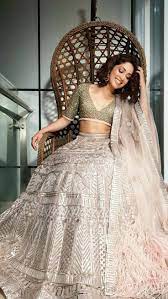 Luxury Looks Wedding Wearing Lehengas Indian Bridal Outfits Indian Fashion Dresses Indian Outfits Lehenga