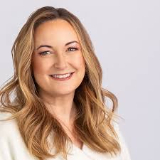 The Unforgettable Woman — Sara Griot