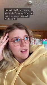 Olivia Lindstrom (@livwithcrps)