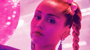 Plastic hearts is the seventh studio album by american singer miley cyrus, released on november 27, 2020 via rca records. Miley Cyrus Announces New Album Plastic Hearts For November 2020 Release Mxdwn Music