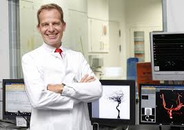 Turowski's new horizons center for cosmetic surgery specializes in plastic surgery for the face and body, as well as hair restoration surgery. Hands On Stroke