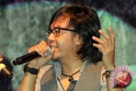 Ari lasso nama lahir : Promotor Konser Ari Lasso Minta Maaf Segera Kembalikan Uang Tiket Antara News